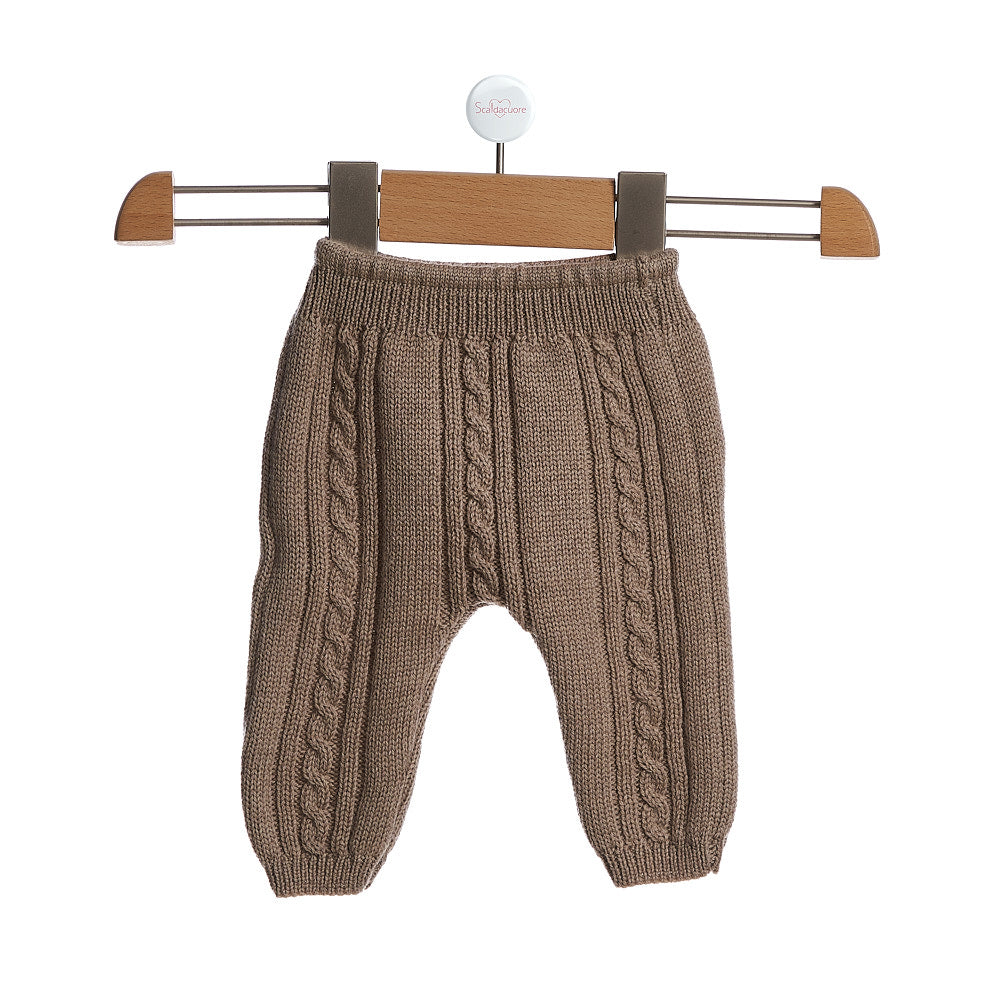 Completo con carrè in pura lana con trecce