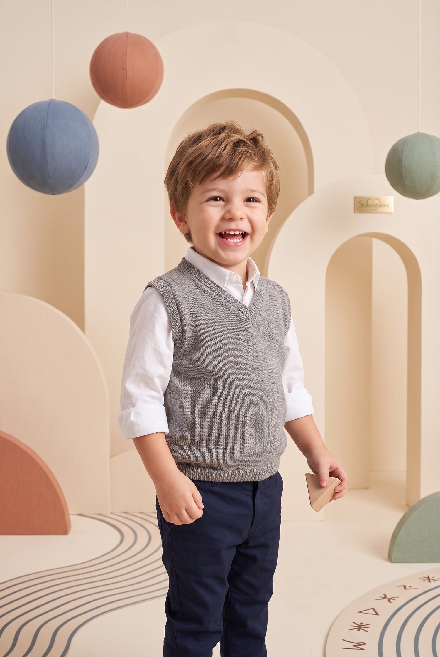 Quilted effect round neck